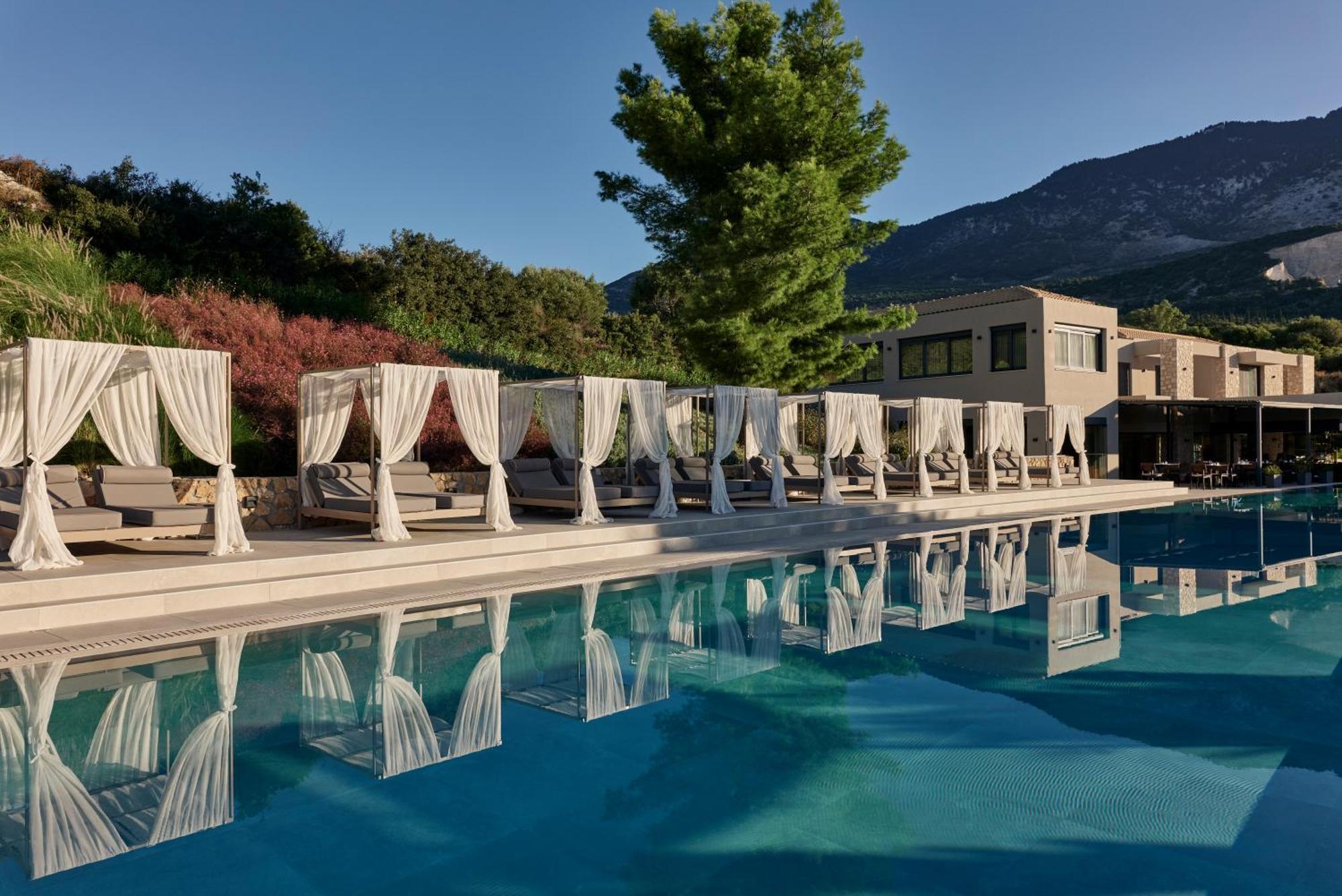 Celestial All Suites Afrato Buitenkant foto
