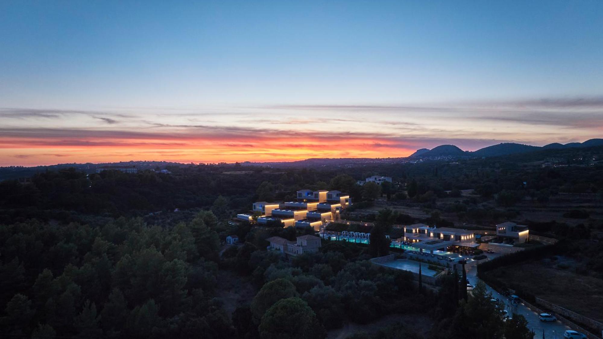 Celestial All Suites Afrato Buitenkant foto
