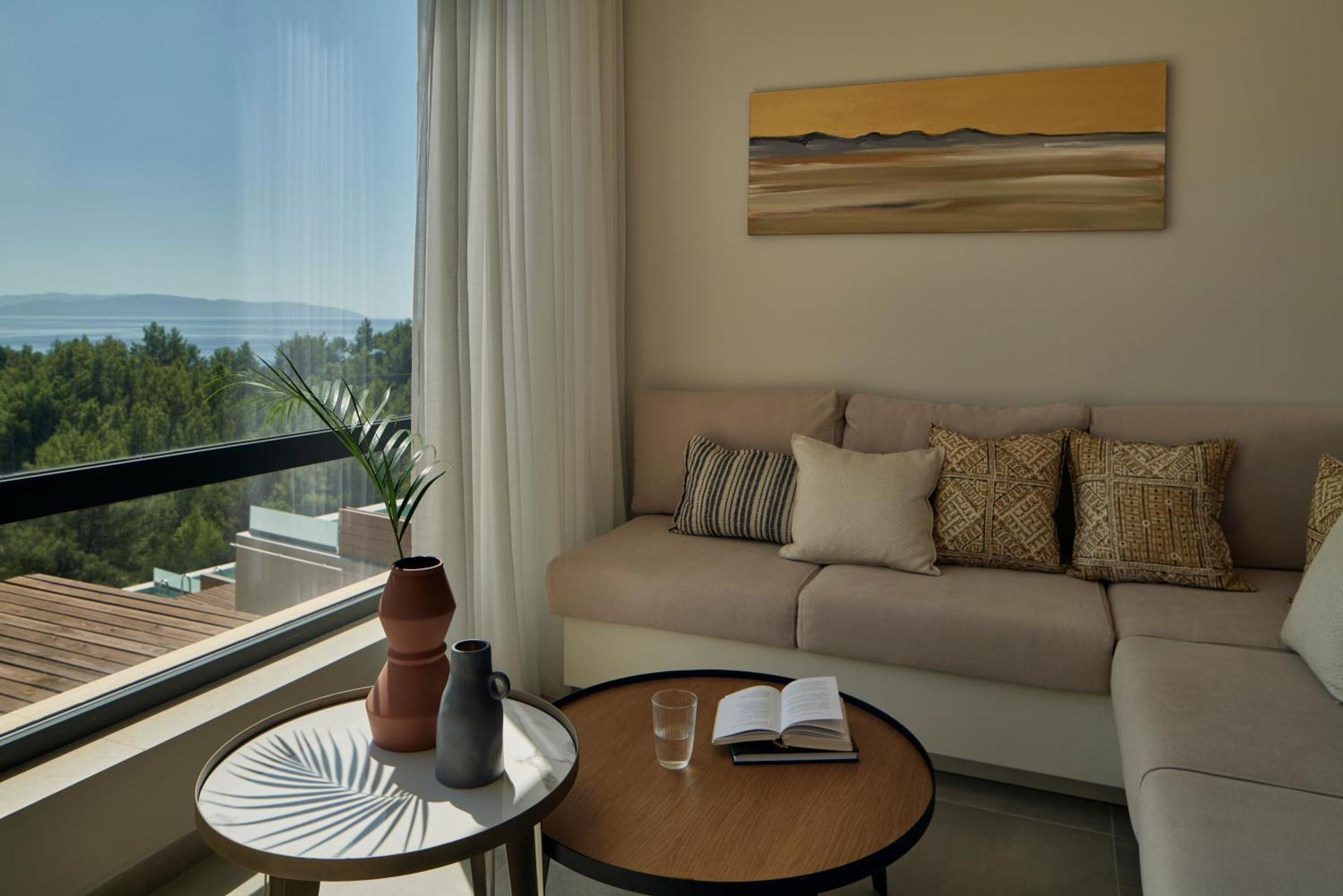 Celestial All Suites Afrato Buitenkant foto